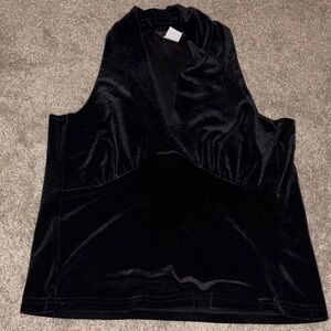Women’s Vintage Black Velvet Halter Top Blouse Size M